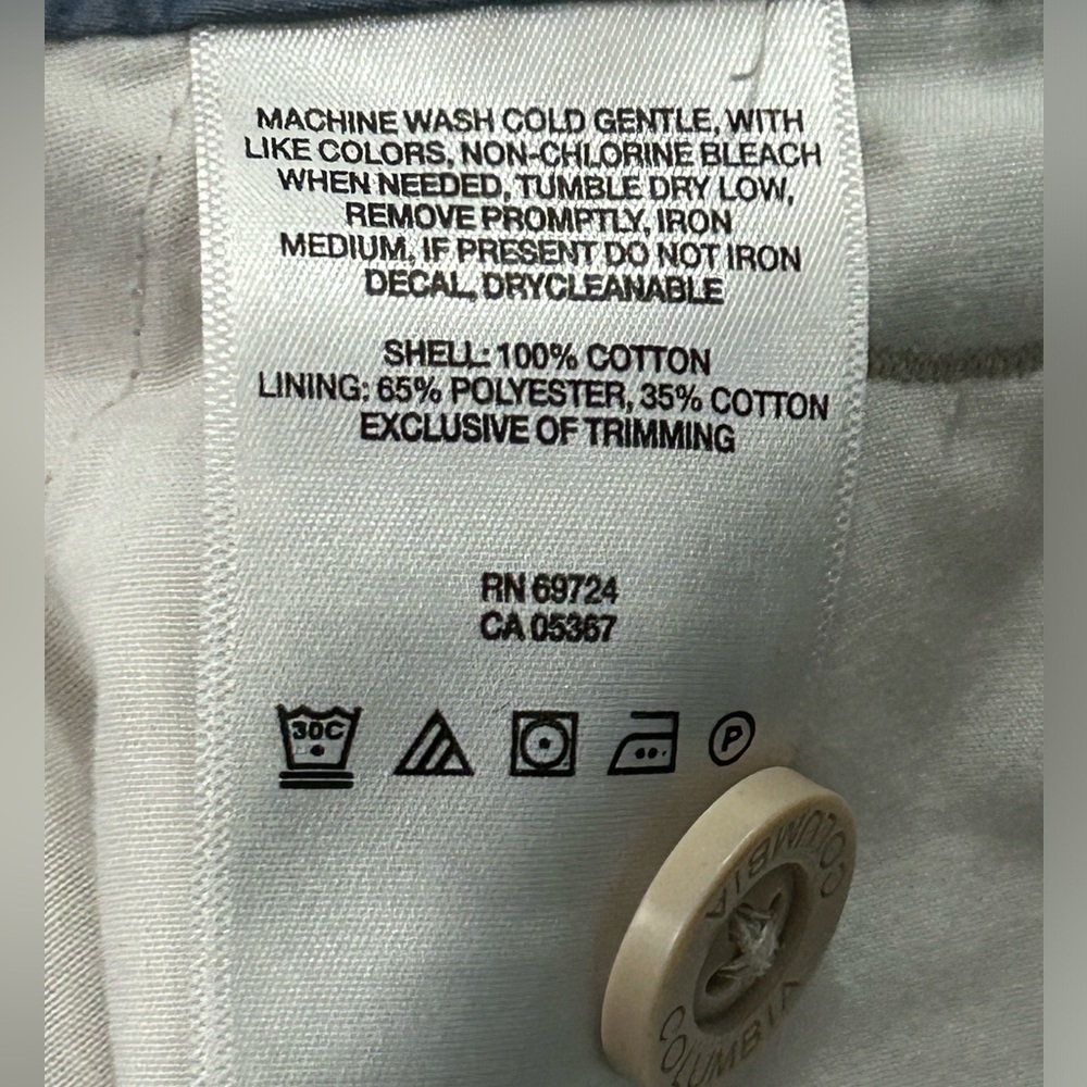 Columbia Men’s 32x10 Beige Washed Out Shorts - Picture 5 of 9